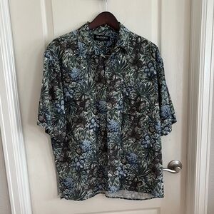 Men's Brandini 100% silk Floral Shirt - Green and Blue